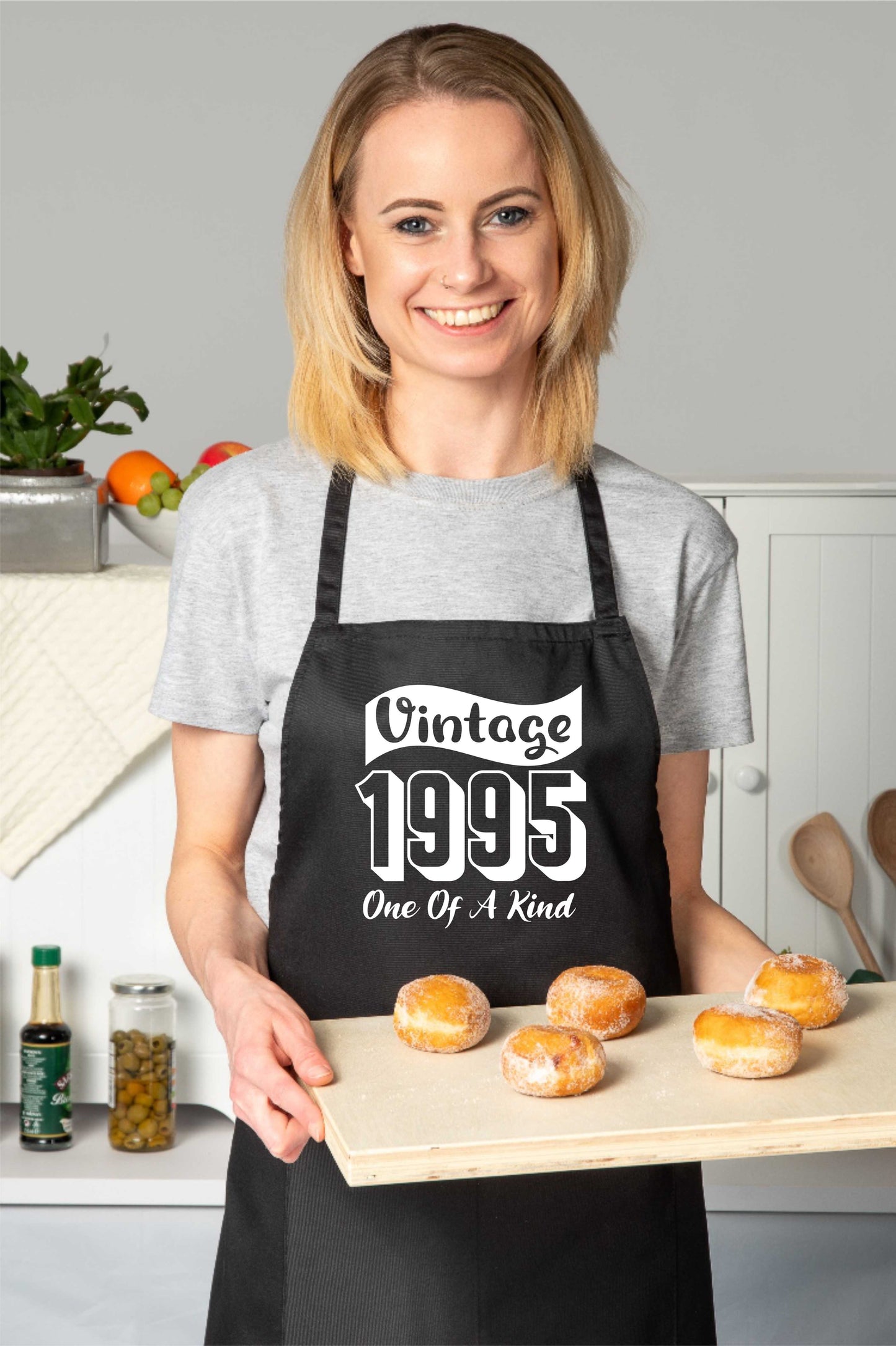 30th Birthday Vintage 1995 Age 30 Funny Apron Novelty Baking BBQ