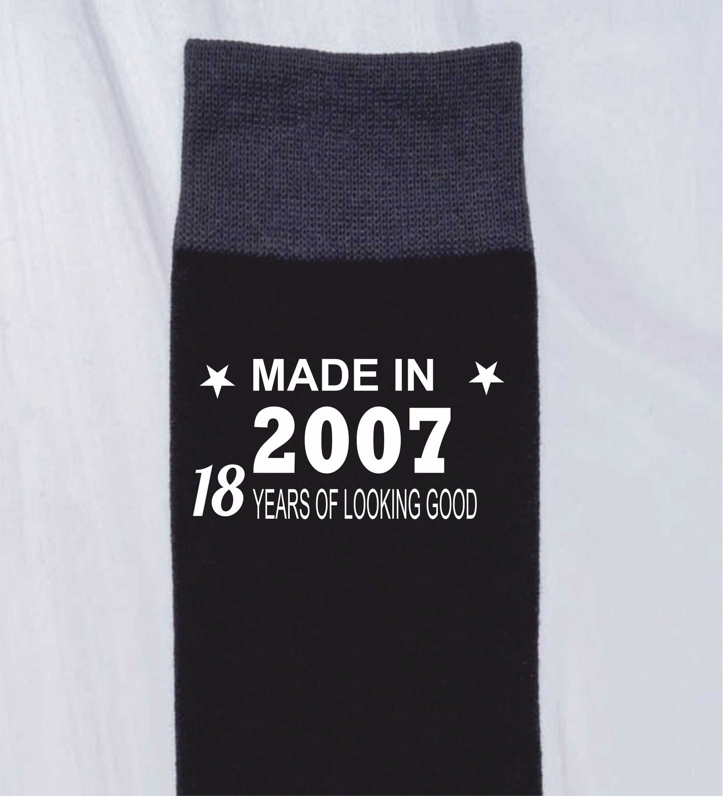 18th Birthday Born in 2007 Mens Novelty Socks Black 18 Year Old Gift